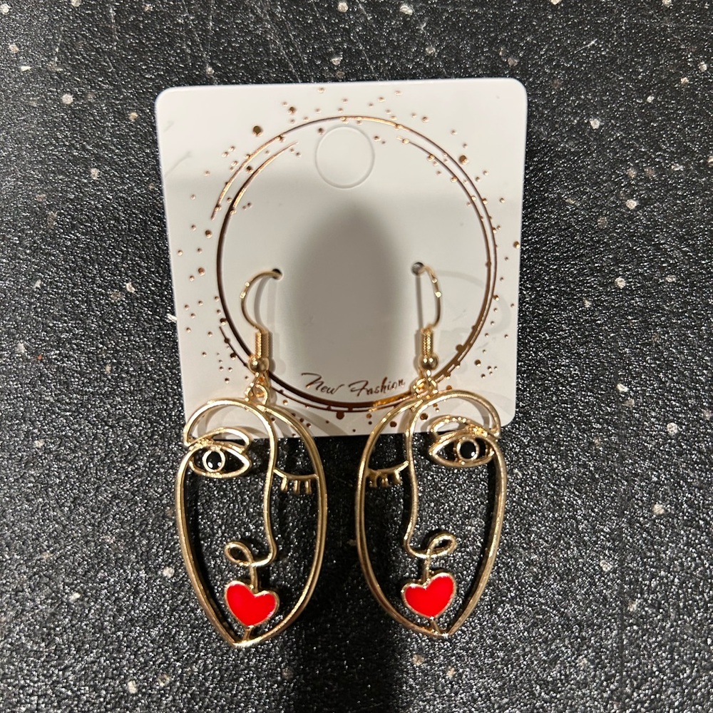 Beautiful faces earrings